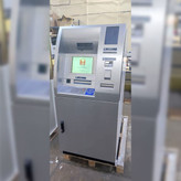 دستگاه خودپرداز سالنی wincor 2100